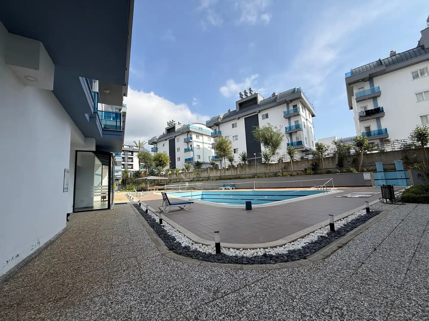 Exodus Park'da Havuzlu Site İçinde Satılık 2+1 Daire - Görsel 1