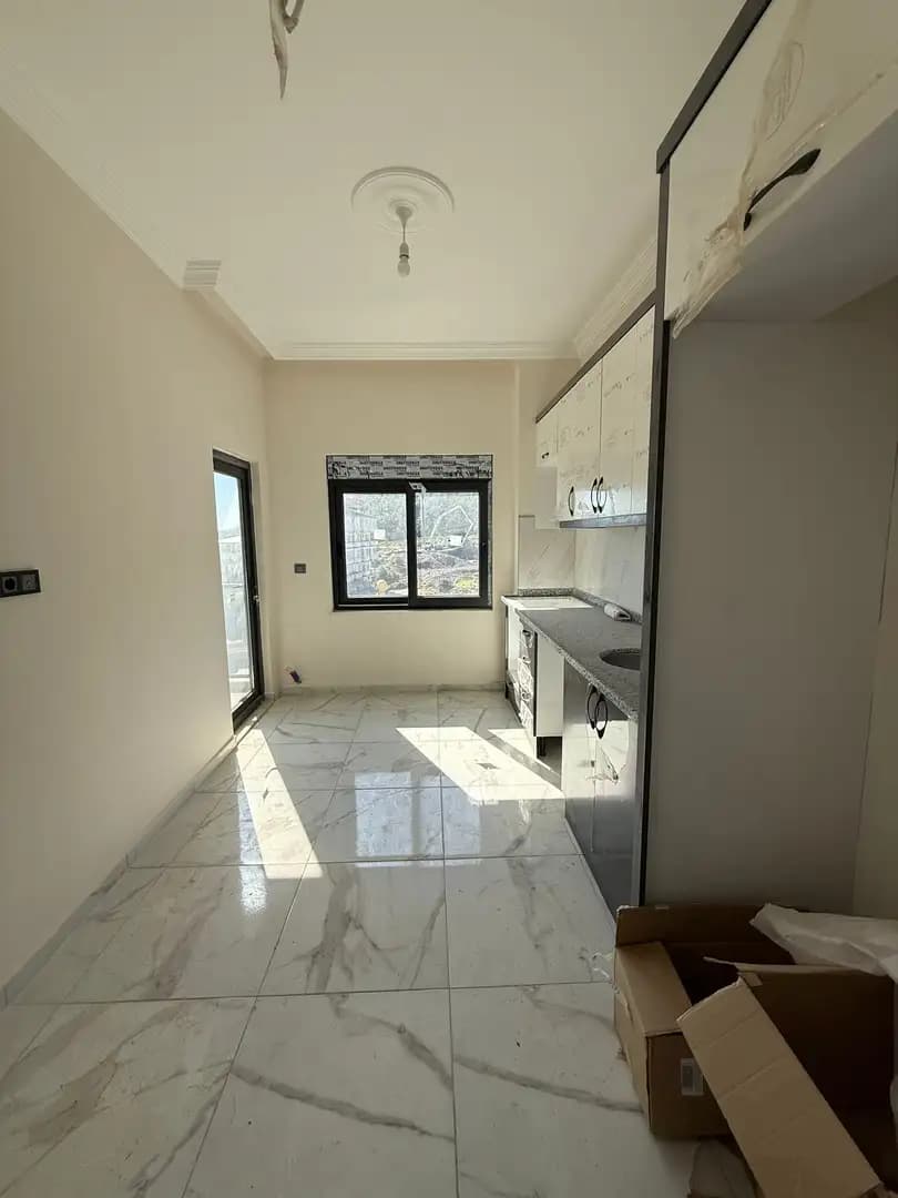 Çıplaklı Orange Garden'da Geniş ve Ferah Satılık 4+1 Daire - Görsel 3