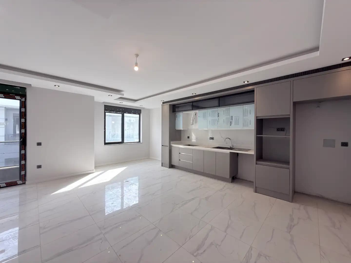 Oba'nın En Çok Tercih Edilen Sitesi Optimum'da Satılık 4+1 Daire - Görsel 2