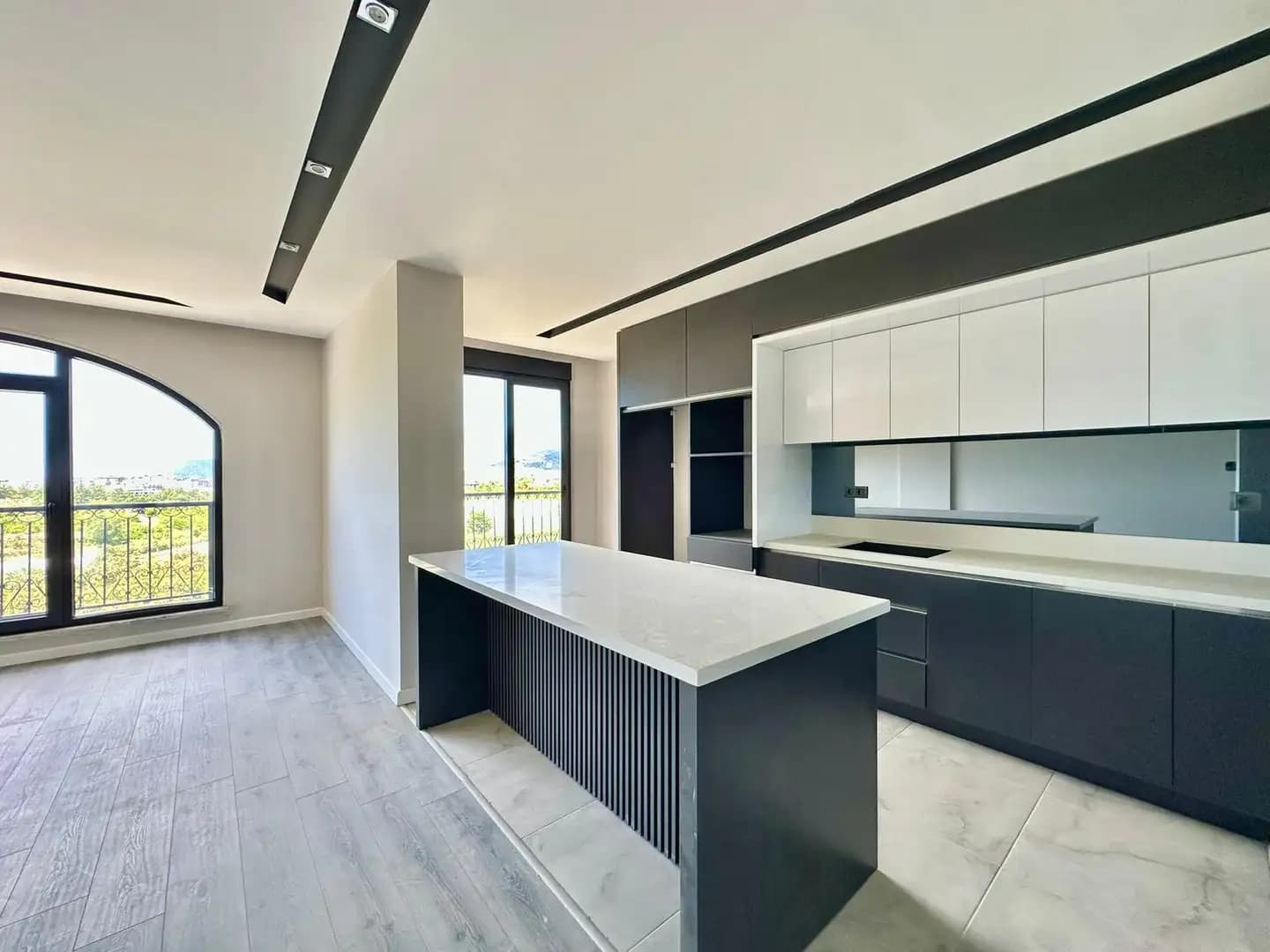 Oba Güzel Life Sitesi'nde Lüks Satılık Geniş 3+1 Daire - Görsel 4