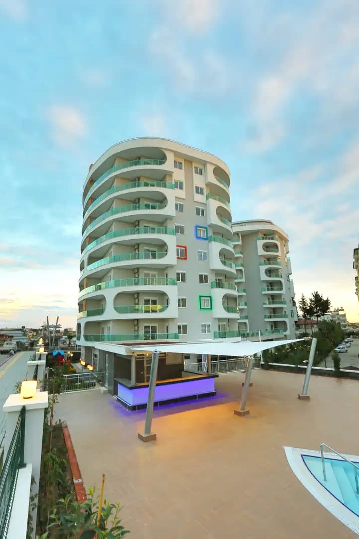Avsallar'da Emerald Tower'da Satılık 1+1 Eşyalı Daire - Görsel 1
